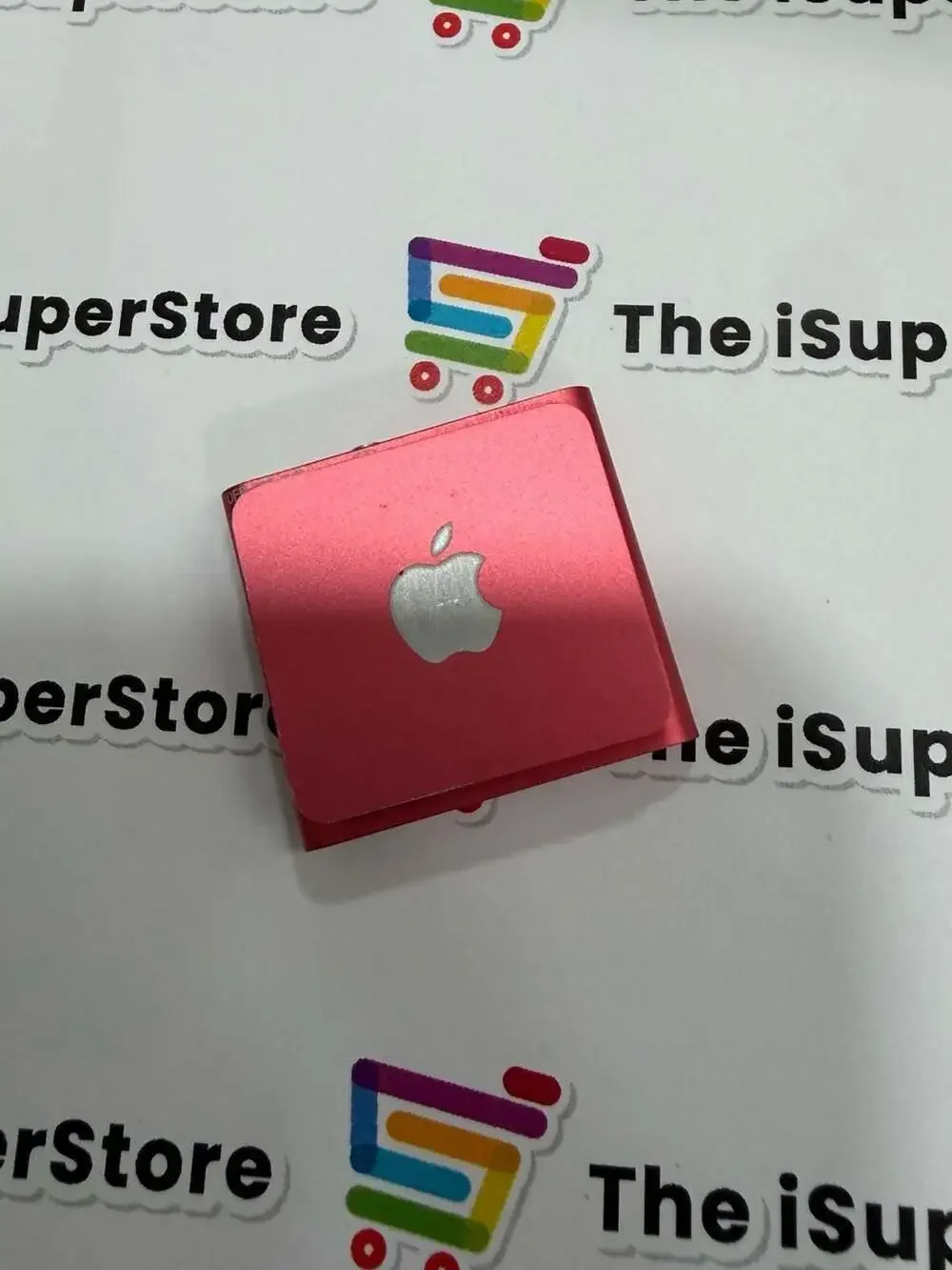 Apple iPod Shuffle 4th Generation 2GB Pink MP3 Player + 1 Yr CPS warranty